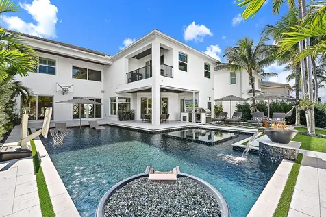 1603 E Hemingway Drive Juno Beach FL 33408