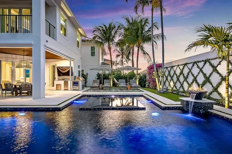 1603 E Hemingway Drive Juno Beach FL 33408