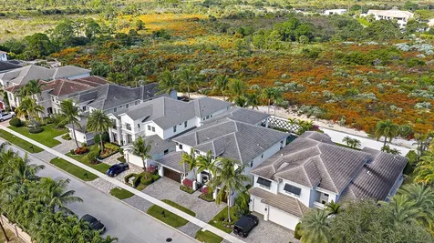 1603 E Hemingway Drive Juno Beach FL 33408