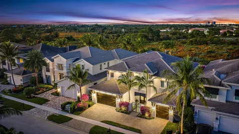 1603 E Hemingway Drive Juno Beach FL 33408