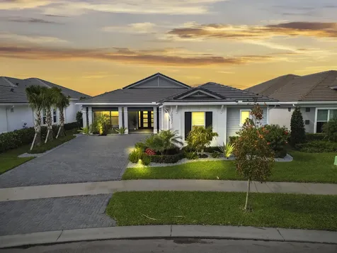 10031 Timber Creek Way Palm Beach Gardens FL 33412