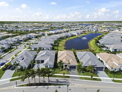 10031 Timber Creek Way Palm Beach Gardens FL 33412