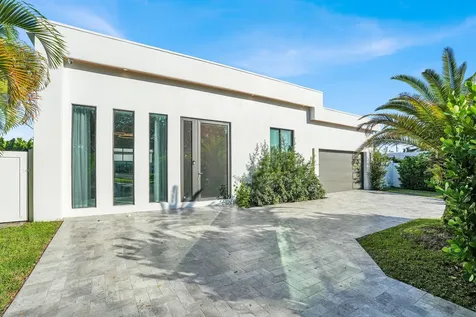 828 Nw 2nd Avenue Boca Raton FL 33432