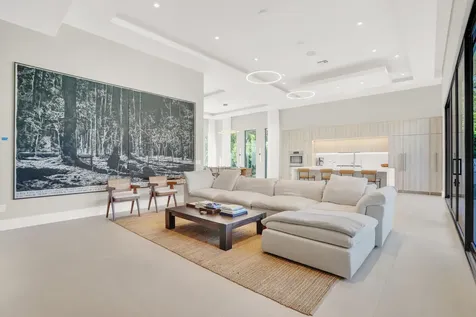 828 Nw 2nd Avenue Boca Raton FL 33432