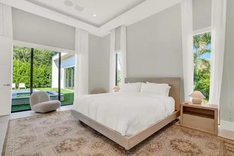 828 Nw 2nd Avenue Boca Raton FL 33432