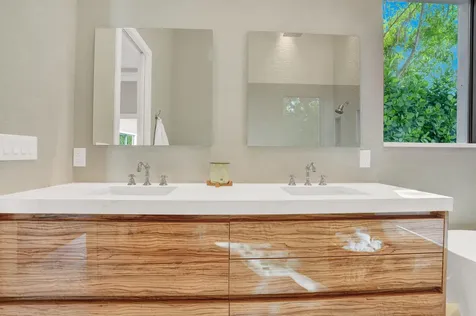 828 Nw 2nd Avenue Boca Raton FL 33432