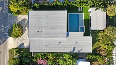 828 Nw 2nd Avenue Boca Raton FL 33432