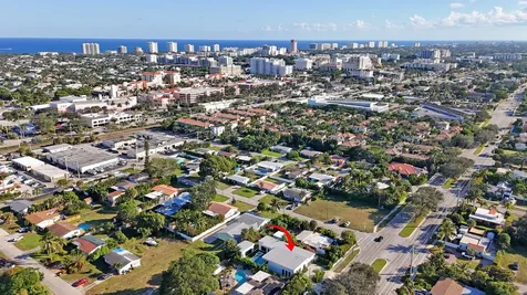 828 Nw 2nd Avenue Boca Raton FL 33432