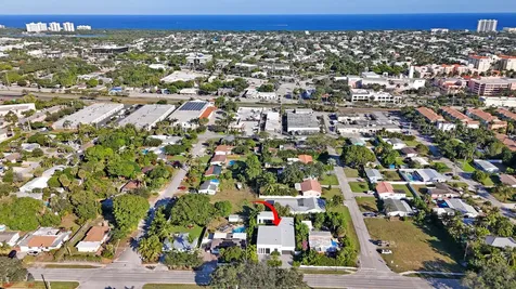 828 Nw 2nd Avenue Boca Raton FL 33432