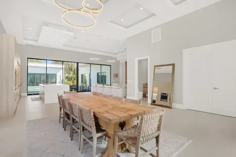 828 Nw 2nd Avenue Boca Raton FL 33432