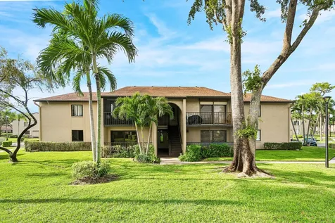 535 Shady Pine Way Greenacres FL 33415