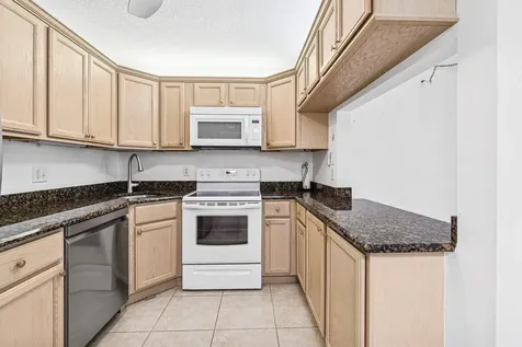 535 Shady Pine Way Greenacres FL 33415