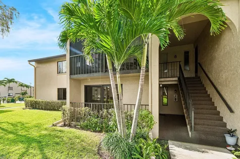 535 Shady Pine Way Greenacres FL 33415