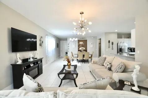 1897 Nw Cataluna Circle Port Saint Lucie FL 34986