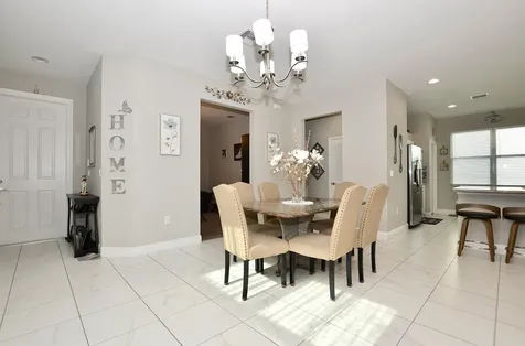 1897 Nw Cataluna Circle Port Saint Lucie FL 34986