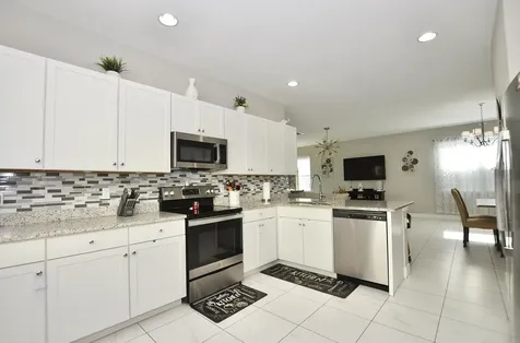 1897 Nw Cataluna Circle Port Saint Lucie FL 34986