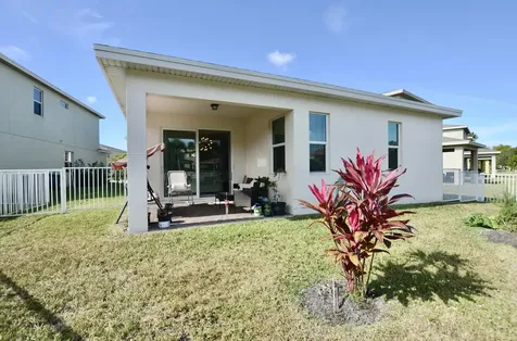 1897 Nw Cataluna Circle Port Saint Lucie FL 34986
