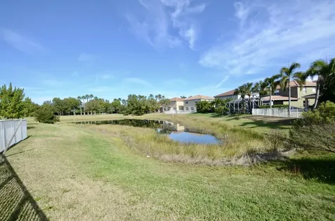 1897 Nw Cataluna Circle Port Saint Lucie FL 34986