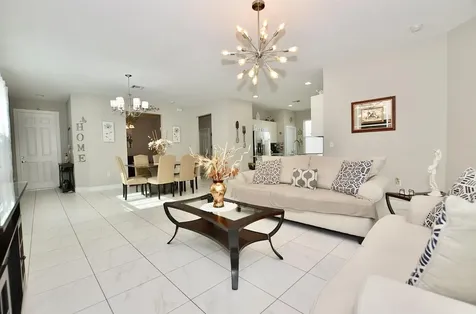 1897 Nw Cataluna Circle Port Saint Lucie FL 34986