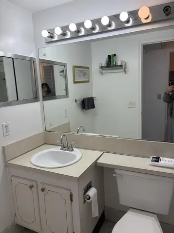 51 Waltham C West Palm Beach FL 33417