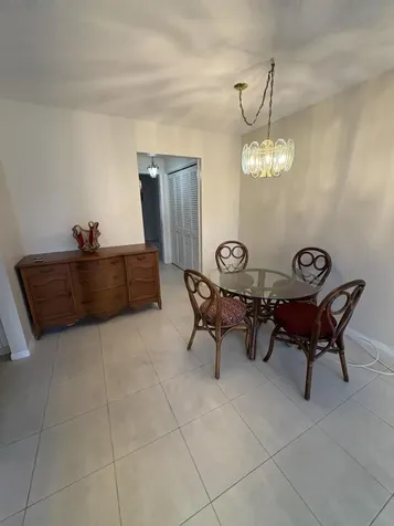 51 Waltham C West Palm Beach FL 33417