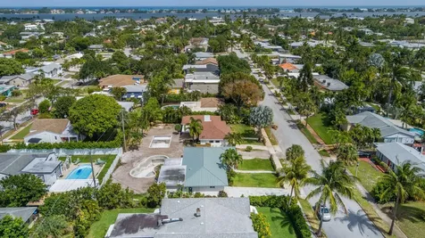 369 Franklin Road West Palm Beach FL 33405