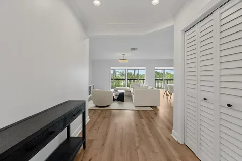 11223 Pond View Drive Wellington FL 33414