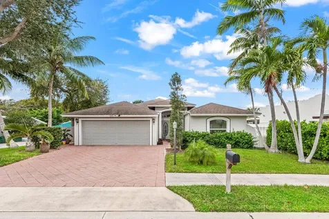 1501 N Palmway Lake Worth Beach FL 33460