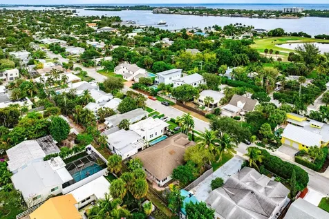 1501 N Palmway Lake Worth Beach FL 33460