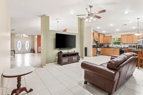 1501 N Palmway Lake Worth Beach FL 33460