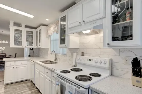 1068 Wren Circle Barefoot Bay FL 32976