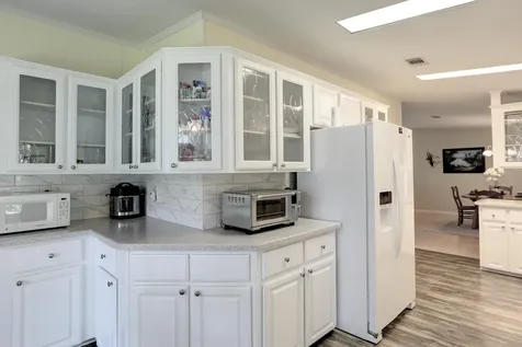 1068 Wren Circle Barefoot Bay FL 32976