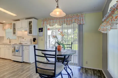 1068 Wren Circle Barefoot Bay FL 32976