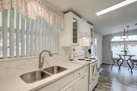 1068 Wren Circle Barefoot Bay FL 32976