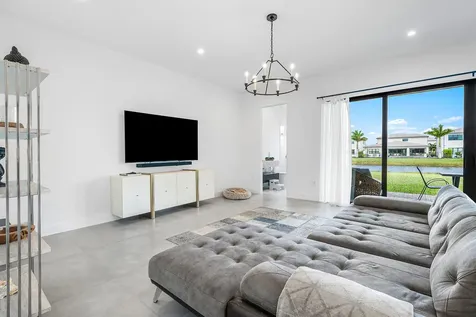 8621 Crystal Downs Avenue Boca Raton FL 33434