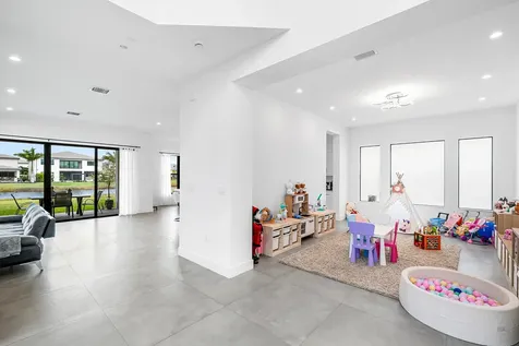 8621 Crystal Downs Avenue Boca Raton FL 33434