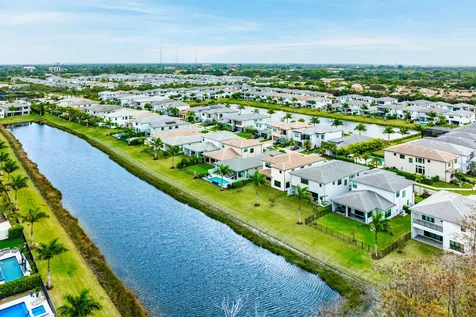 8621 Crystal Downs Avenue Boca Raton FL 33434