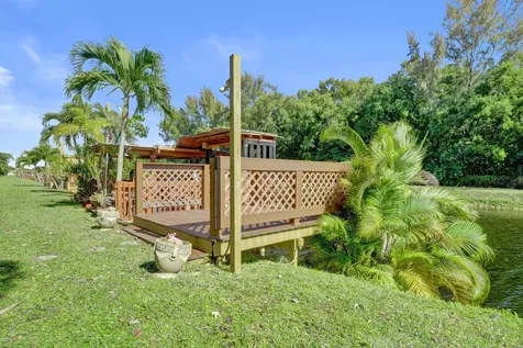 78 Mayfair Lane Boynton Beach FL 33426