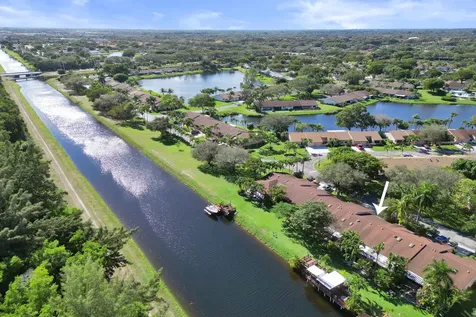 78 Mayfair Lane Boynton Beach FL 33426