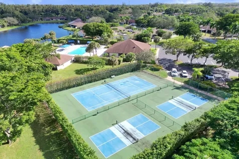 78 Mayfair Lane Boynton Beach FL 33426