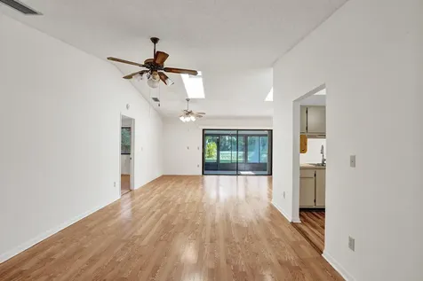 78 Mayfair Lane Boynton Beach FL 33426