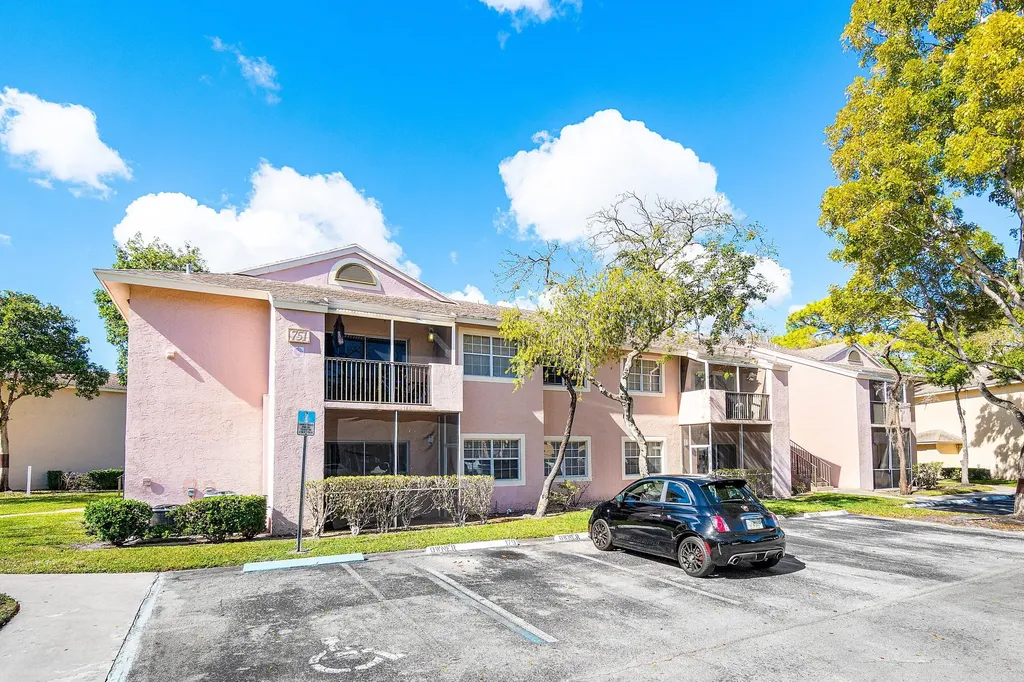 751 Cypress Lane Deerfield Beach FL 33064