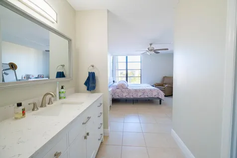 4 Royal Palm Way Boca Raton FL 33432