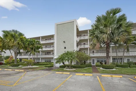 127 Southampton B West Palm Beach FL 33417