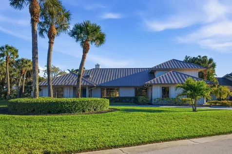 5061 Se Burning Tree Circle Stuart FL 34997