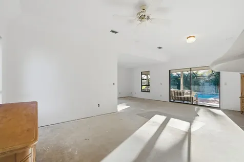 5061 Se Burning Tree Circle Stuart FL 34997