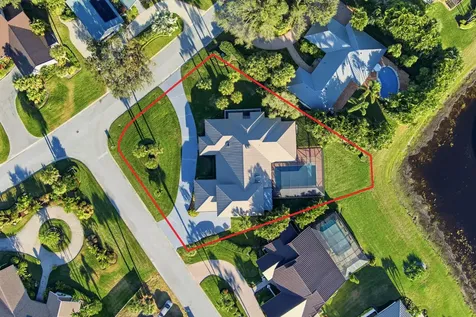 5061 Se Burning Tree Circle Stuart FL 34997