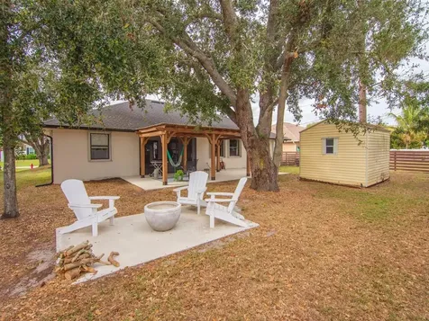 2279 Sw Franklin Street Port Saint Lucie FL 34953