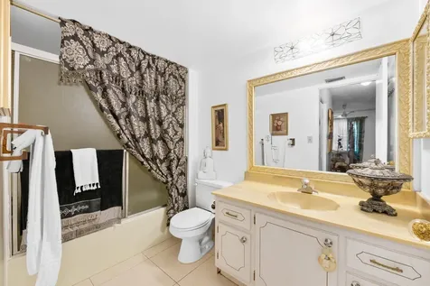 5180 E Sabal Palm Boulevard Tamarac FL 33319