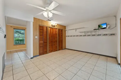 5345 Se 52nd Avenue Stuart FL 34997
